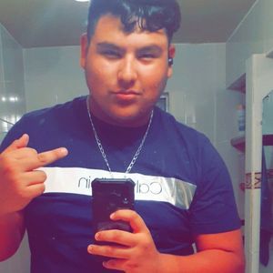 Meet your Posher, Axel